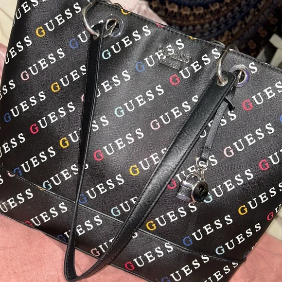 Guess Tote Bag - Picture 1 of 5